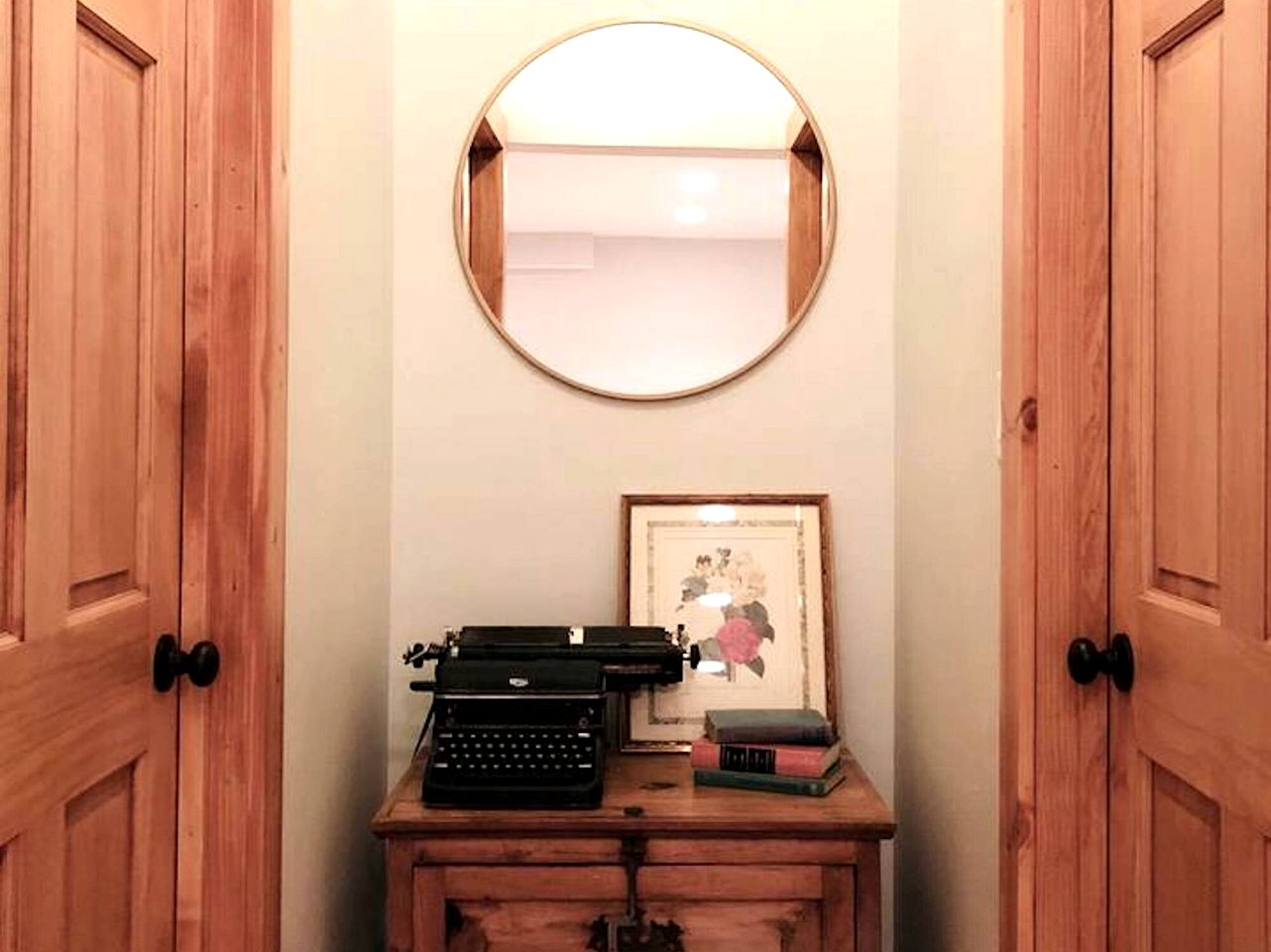 Spacious Unit in a Farmhouse Retreat with Scenic Picture Windows near Skiing & Fishing in Tetonia, Idaho