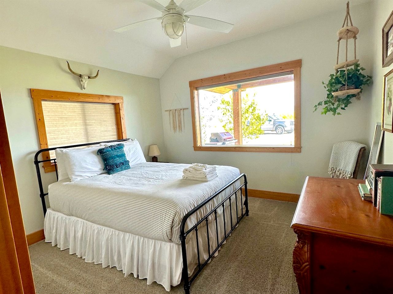 Spacious Unit in a Farmhouse Retreat with Scenic Picture Windows near Skiing & Fishing in Tetonia, Idaho