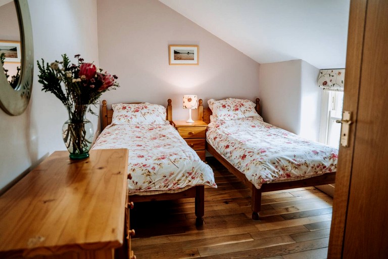 Cottages (United Kingdom, Clynderwen, Wales)