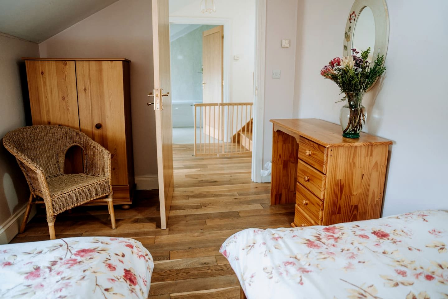 Rustic Countryside Farmhouse with Hot Tub & Games Room near Llawhaden, Pembrokeshire