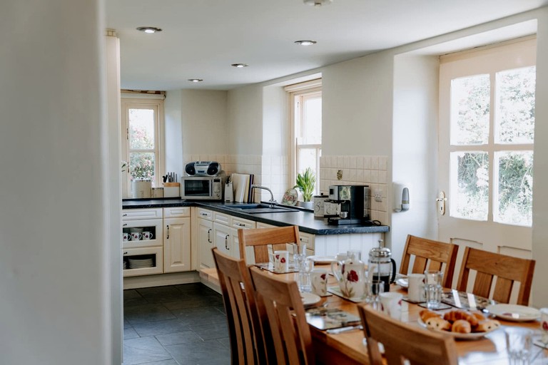 Cottages (United Kingdom, Clynderwen, Wales)