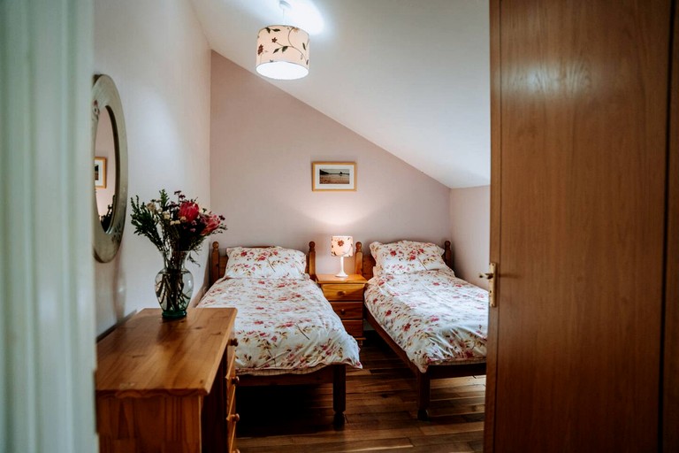Cottages (United Kingdom, Clynderwen, Wales)
