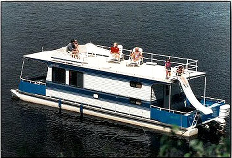 Boats (United States of America, Babbitt, Minnesota)