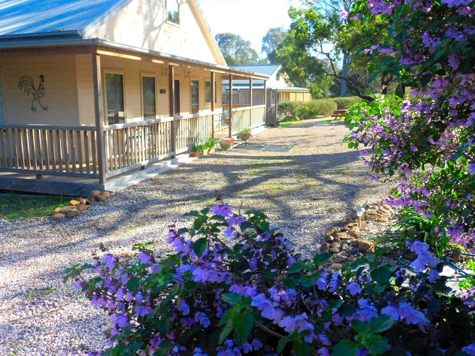 Cottages (Port Sorell, Tasmania, Australia)