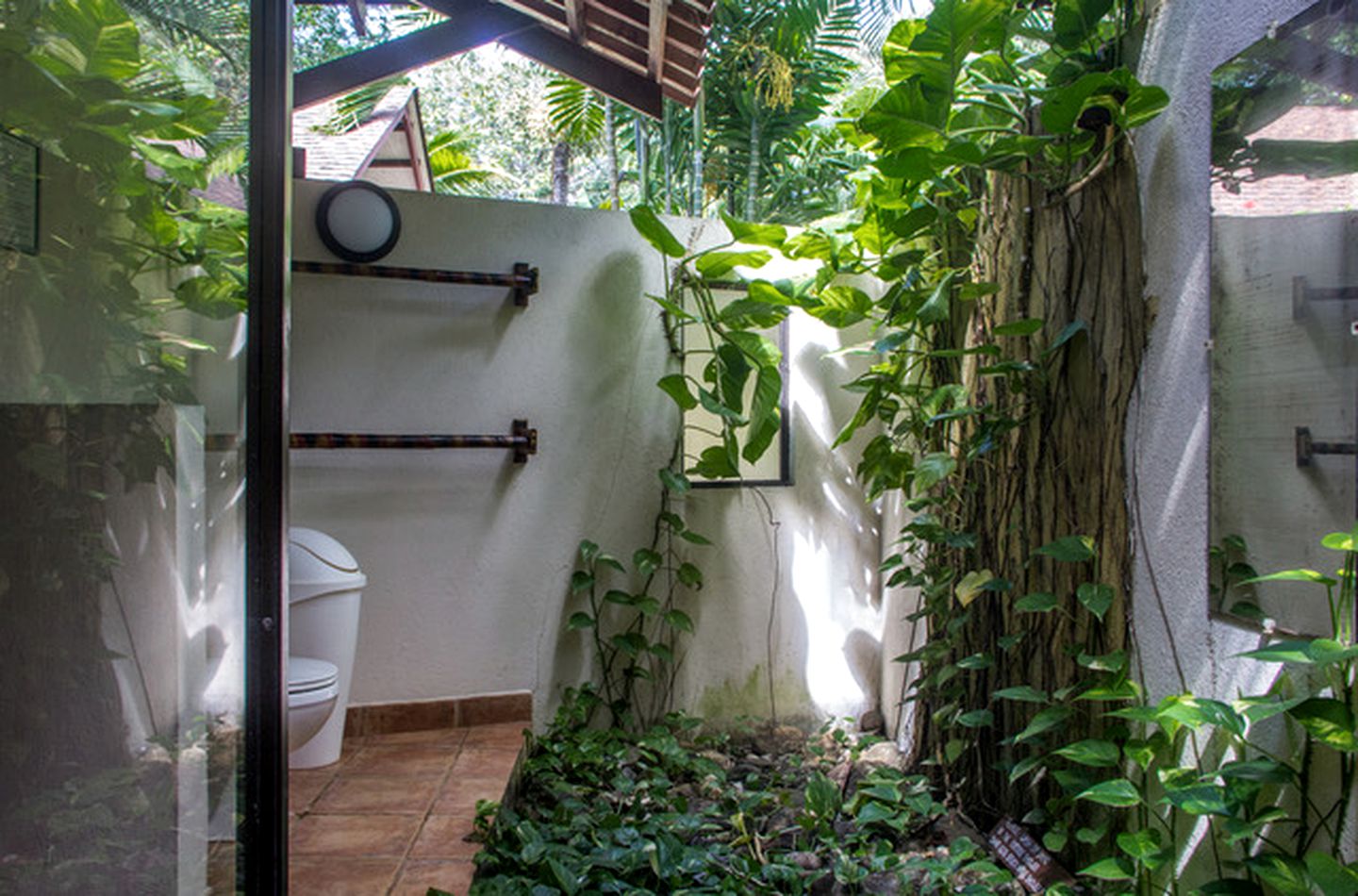 Spacious Jungle Bungalow Rental Perfect for a Group Getaway in Santa Teresa, Costa Rica