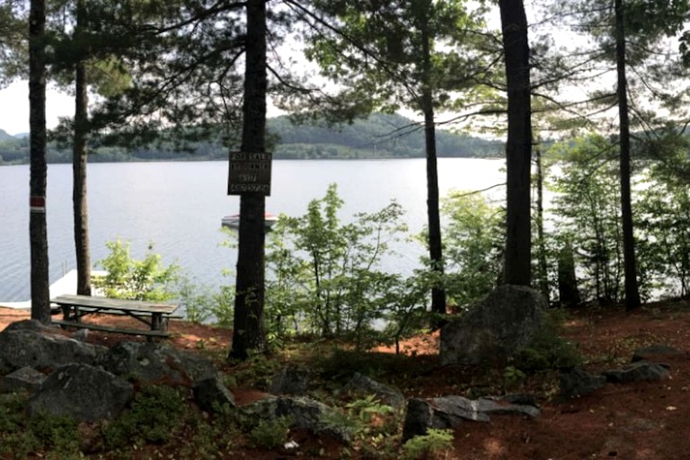 Log Cabins (Greenwood, Maine, United States)