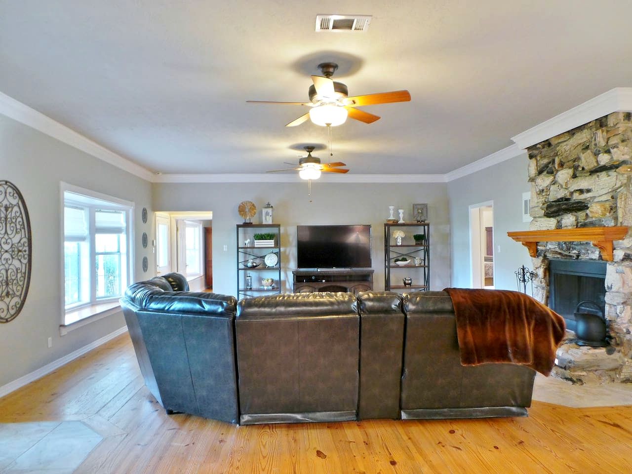 Spacious Luminous Cottage with Game Space and BBQ in Texas