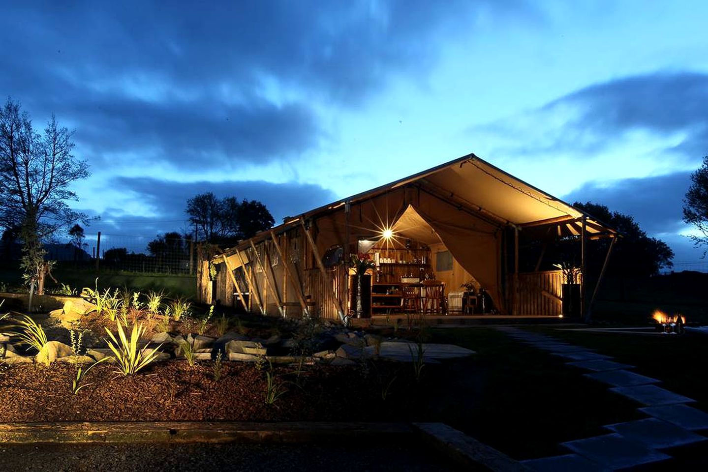 Luxury Camping in Raglan, North Island