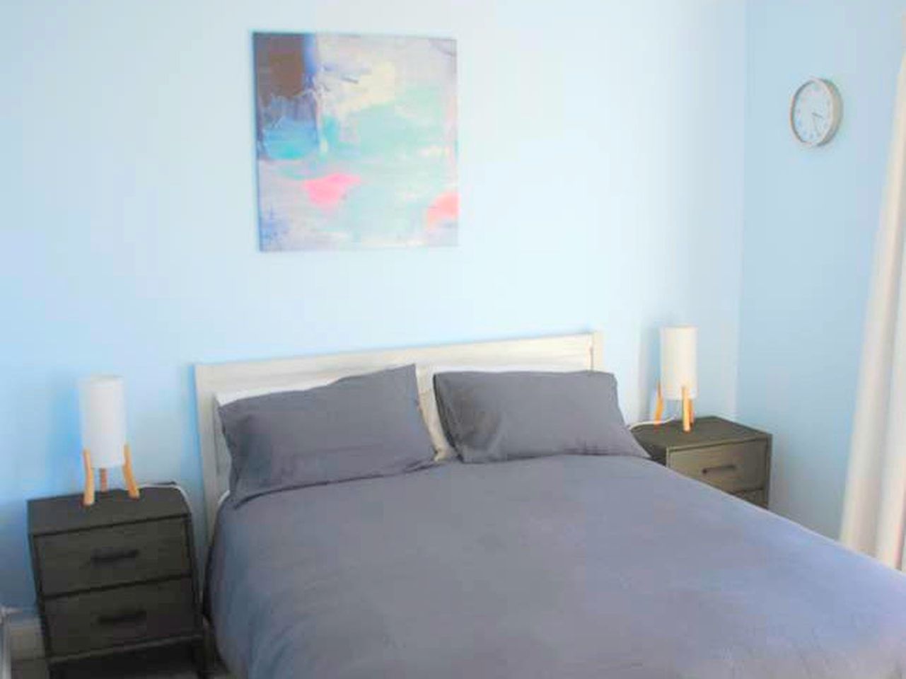 Spacious Oxley Accommodation for a Fun-Filled Farm Stay, Victoria