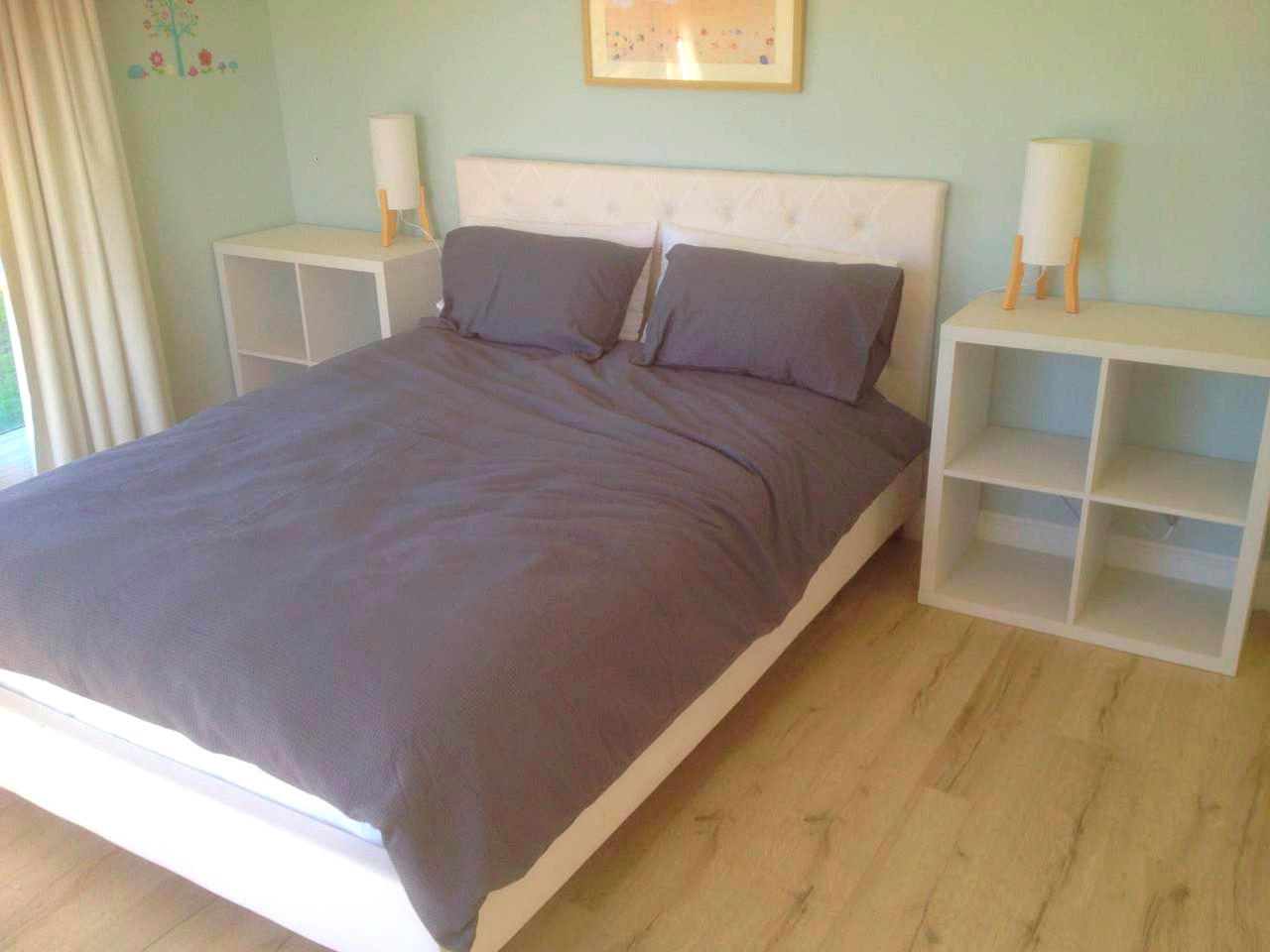 Spacious Oxley Accommodation for a Fun-Filled Farm Stay, Victoria