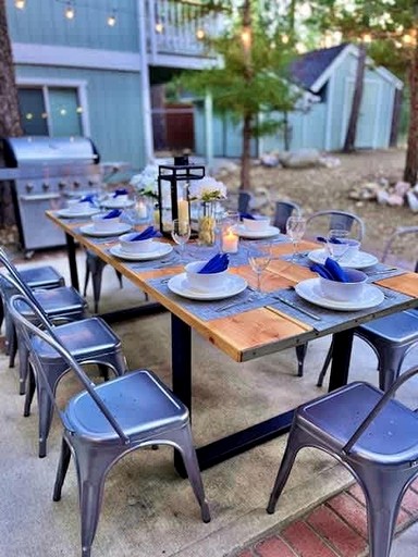 Cabins (United States of America, Big Bear City, California)