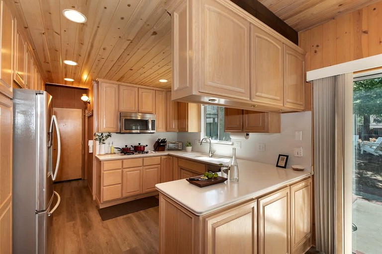 Cabins (United States of America, Big Bear City, California)