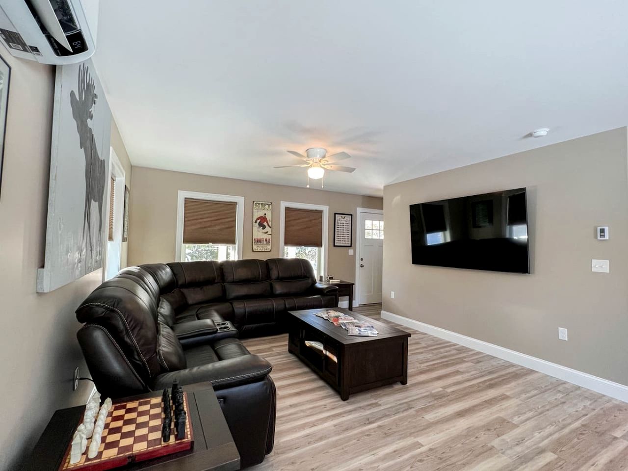 Spacious Modern Cottage with Fire Pit in Bridgton, Maine