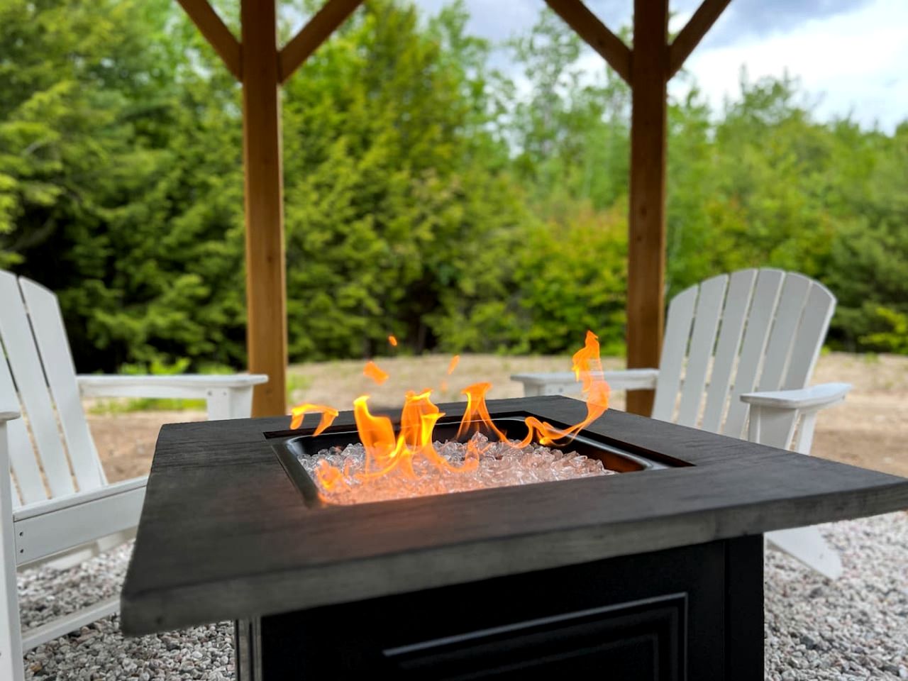 Spacious Modern Cottage with Fire Pit in Bridgton, Maine