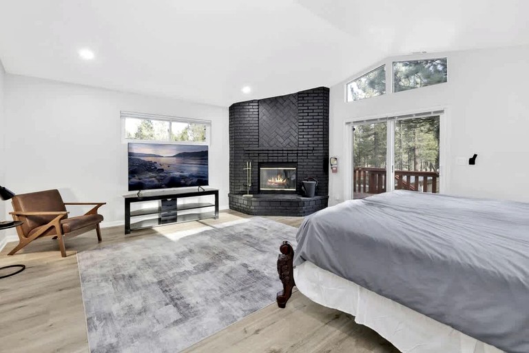 Cabins (United States of America, Big Bear, California)