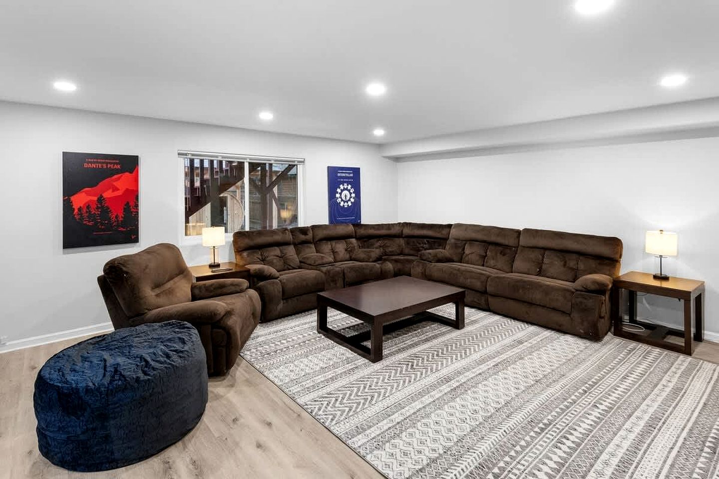 Spacious Mountain Cabin with Hot Tub, Sauna & Play Area Near Big Bear Lake, California