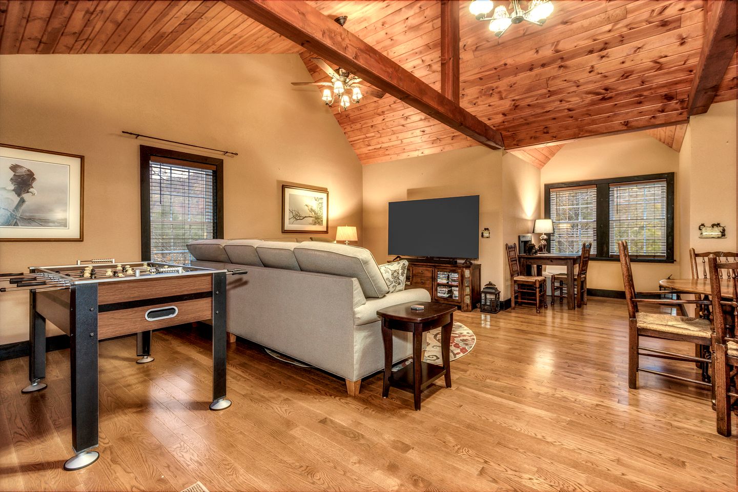 Spacious Mountain Retreat with Bonus Game Room Near Asheville, Barnardsville, NC