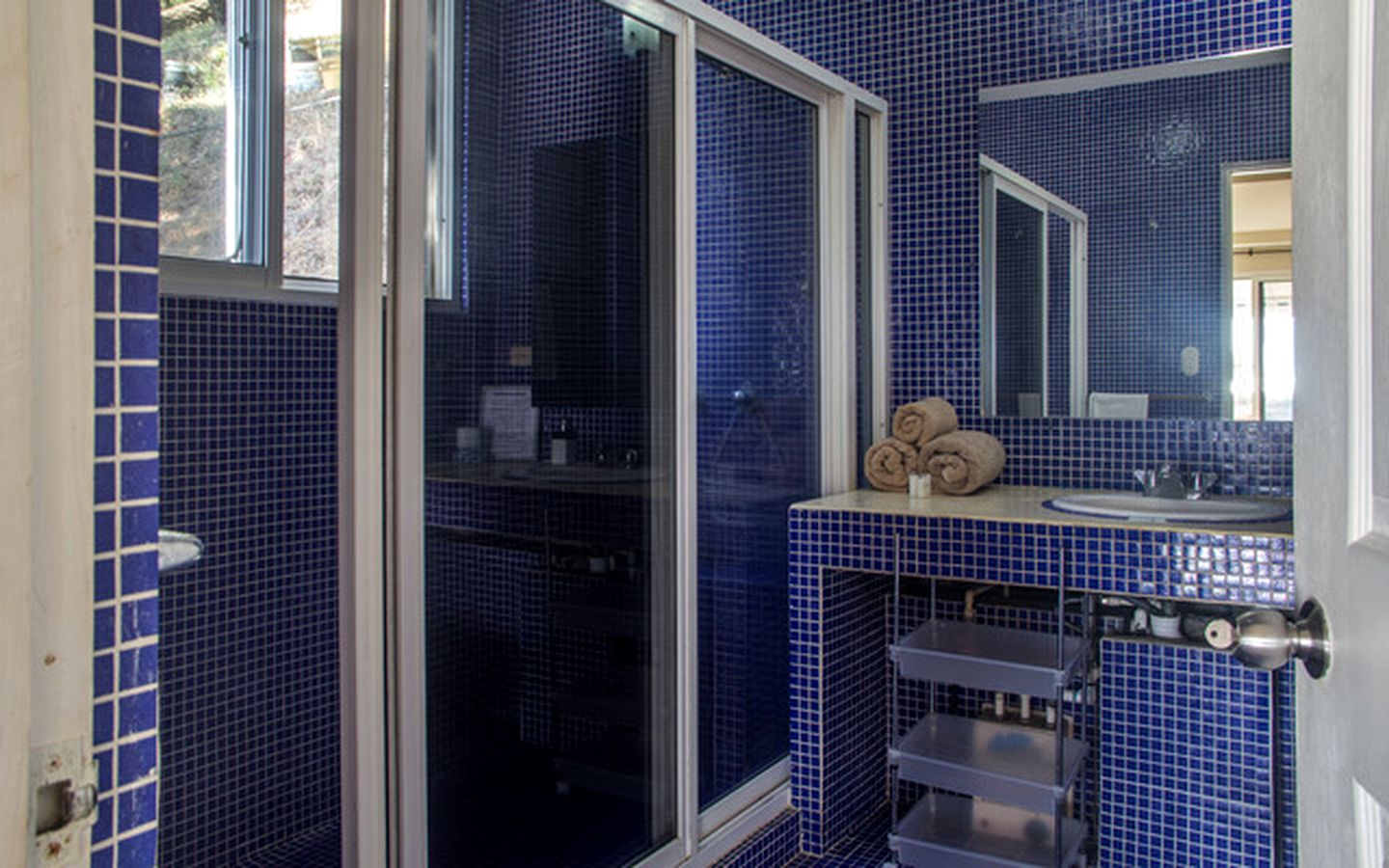 Spacious Ocean View Accommodation with Private Balcony in Santa Teresa, Costa Rica