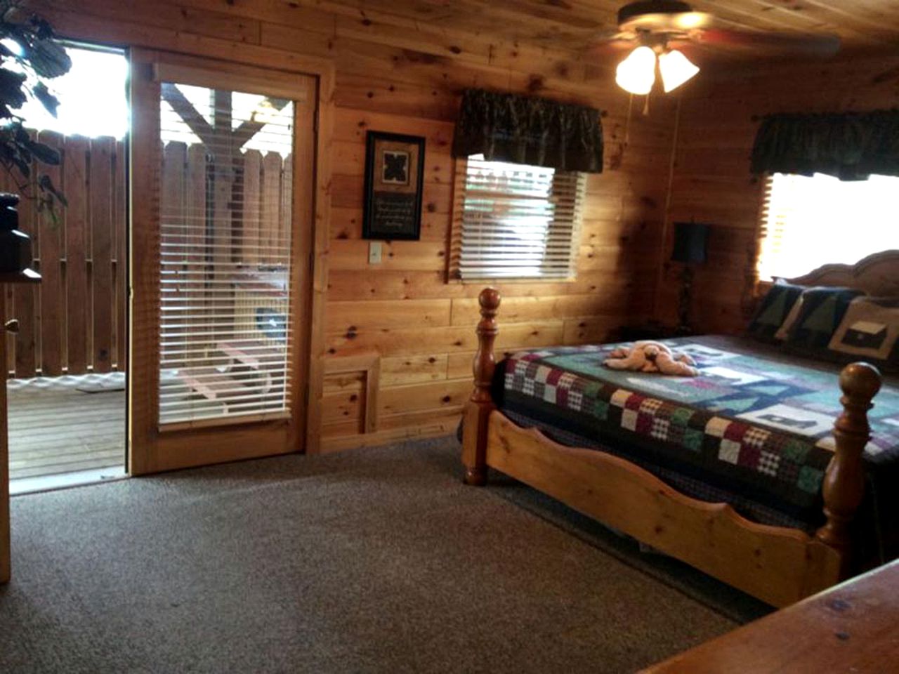 Spacious Cabin in Sevierville, for Relaxing Tennessee Getaways with the Family