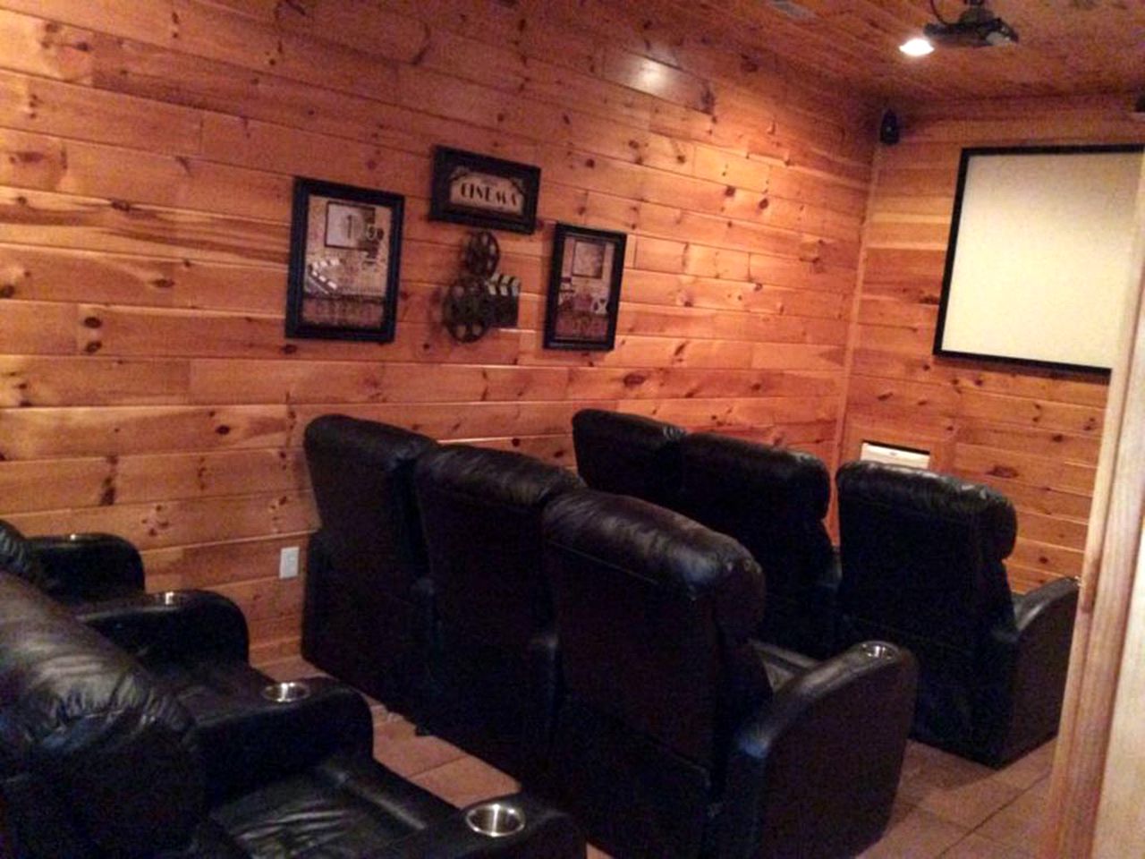 Spacious Cabin in Sevierville, for Relaxing Tennessee Getaways with the Family