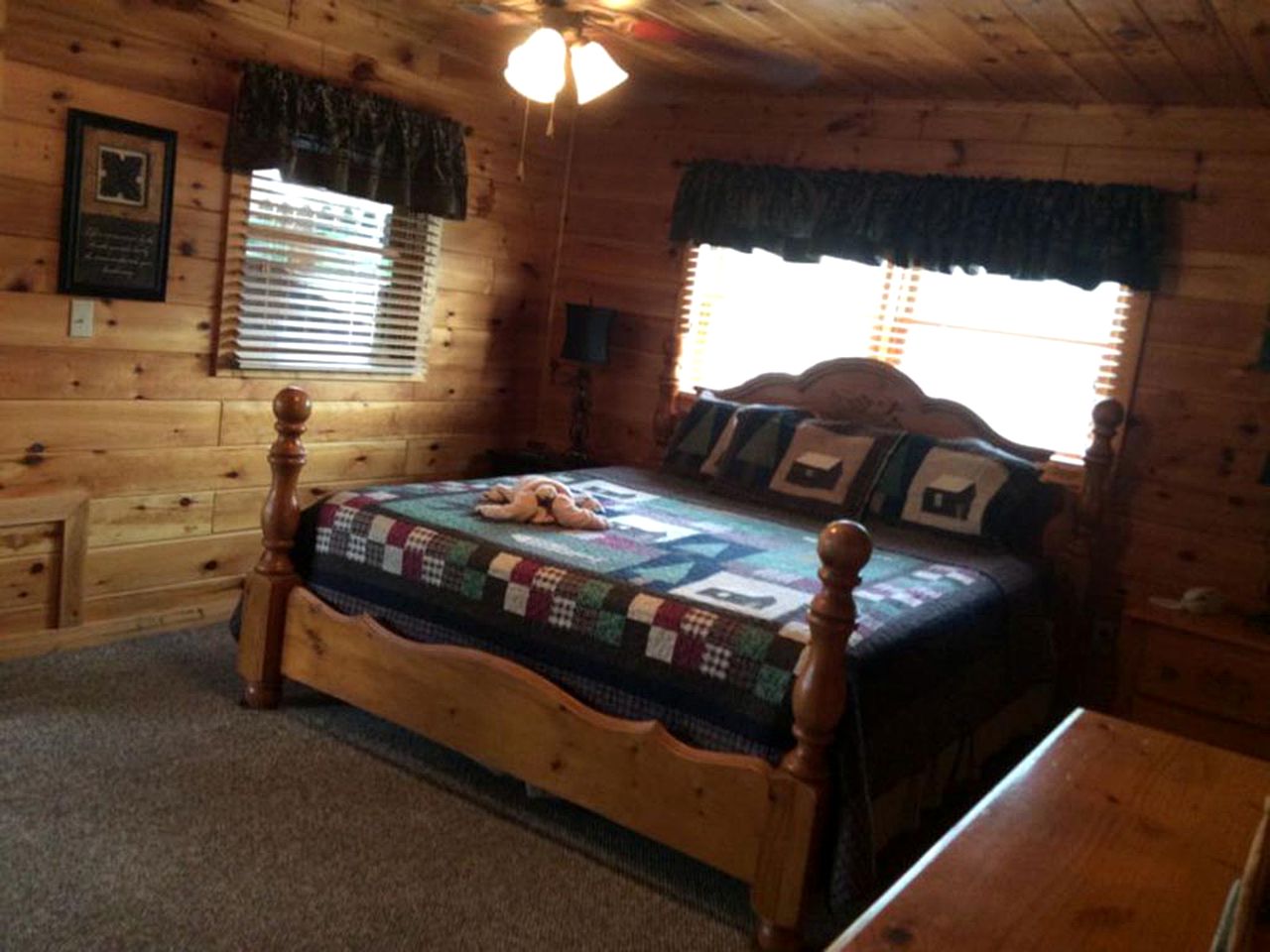 Spacious Cabin in Sevierville, for Relaxing Tennessee Getaways with the Family