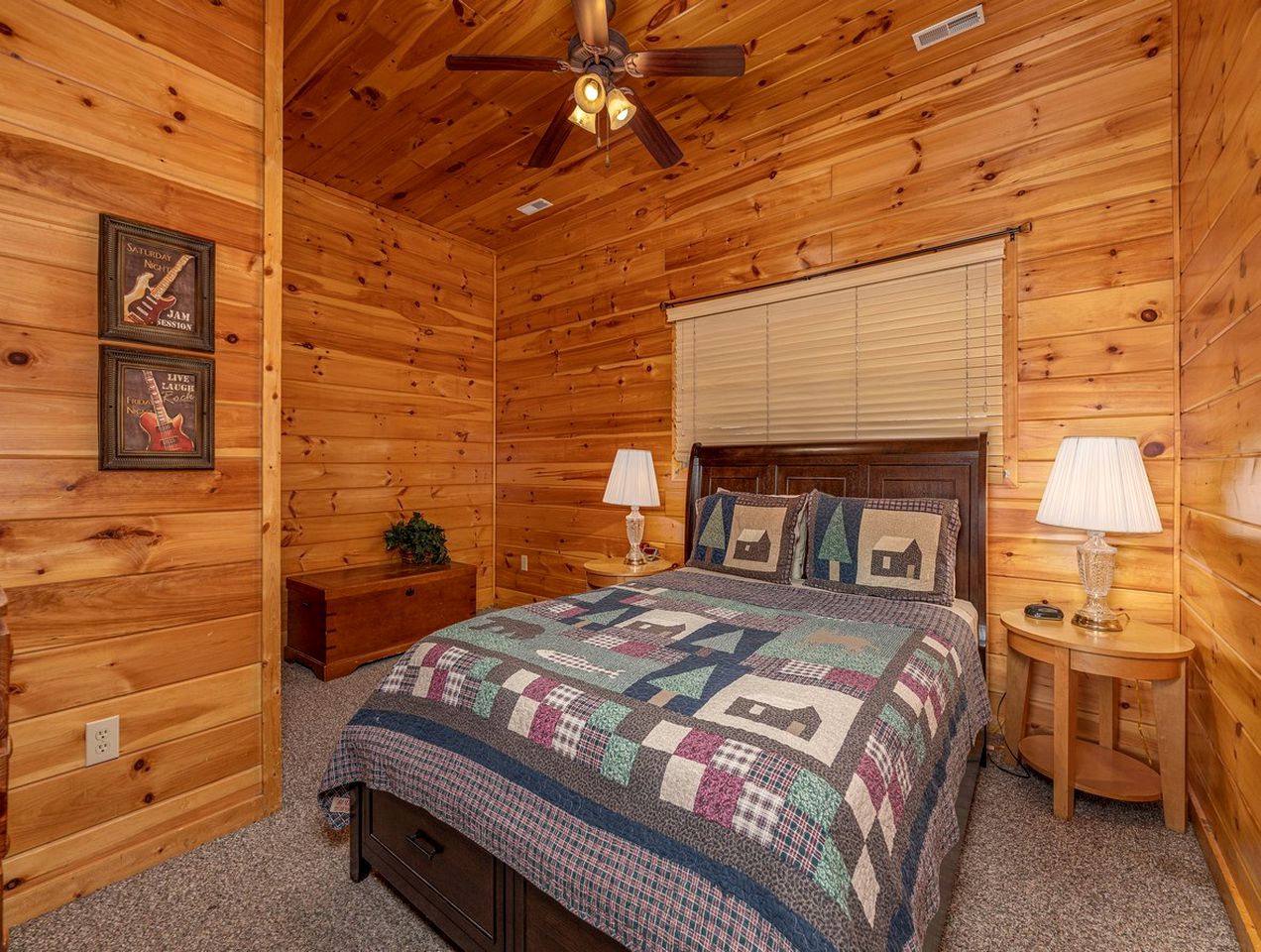 Spacious Cabin in Sevierville, for Relaxing Tennessee Getaways with the Family
