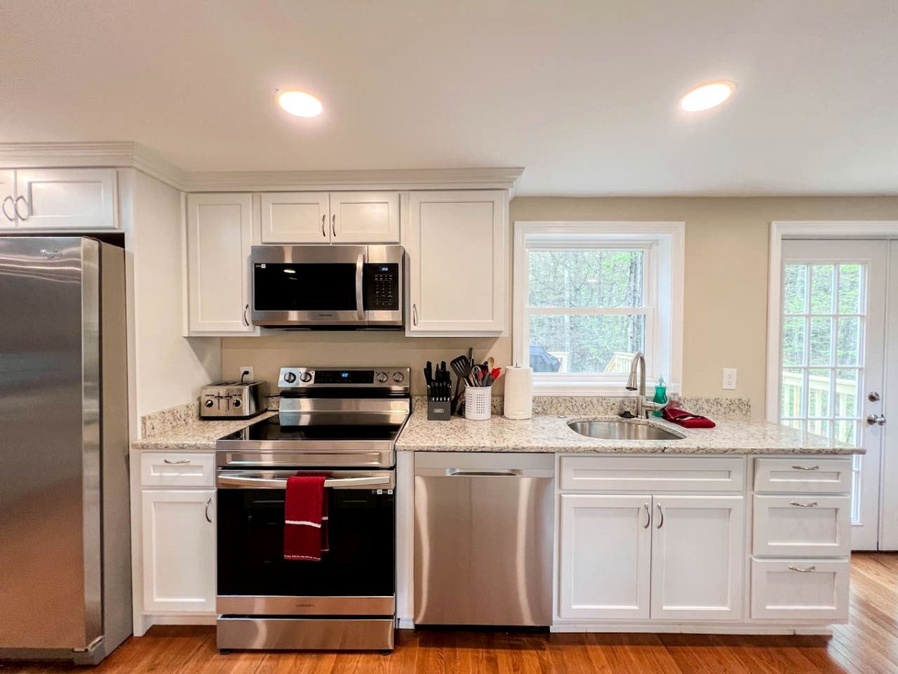 Spacious Pet-Friendly Cabin in North Conway, New Hampshire