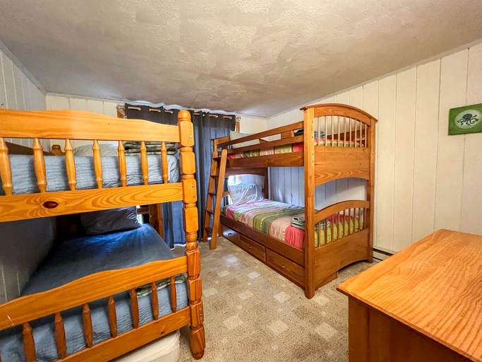 Cabins (United States of America, North Conway, New Hampshire)
