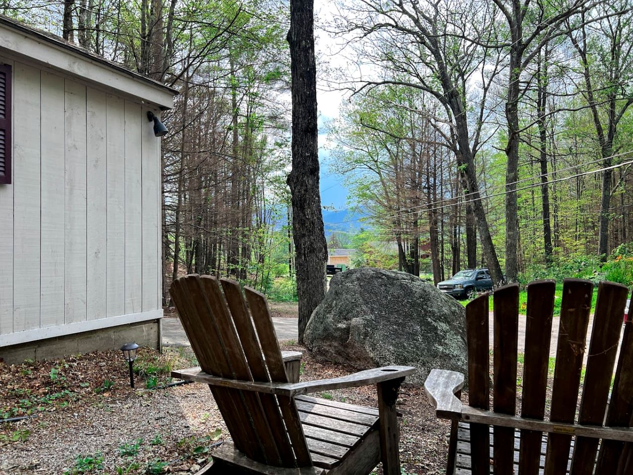 Spacious Pet-Friendly Cabin in North Conway, New Hampshire