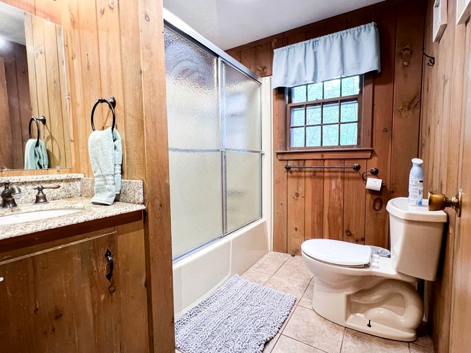 Cabins (United States of America, North Conway, New Hampshire)