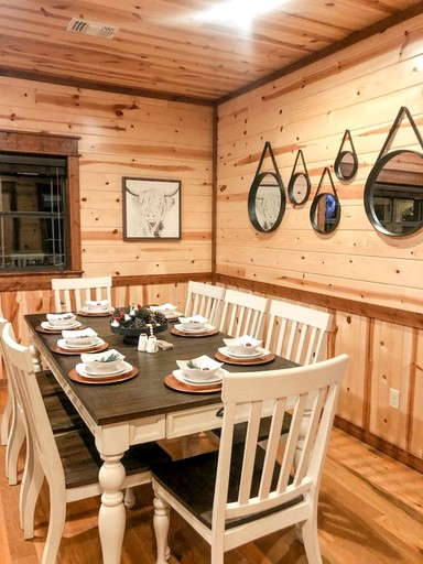 Cabins (United States of America, Broken Bow, Oklahoma)