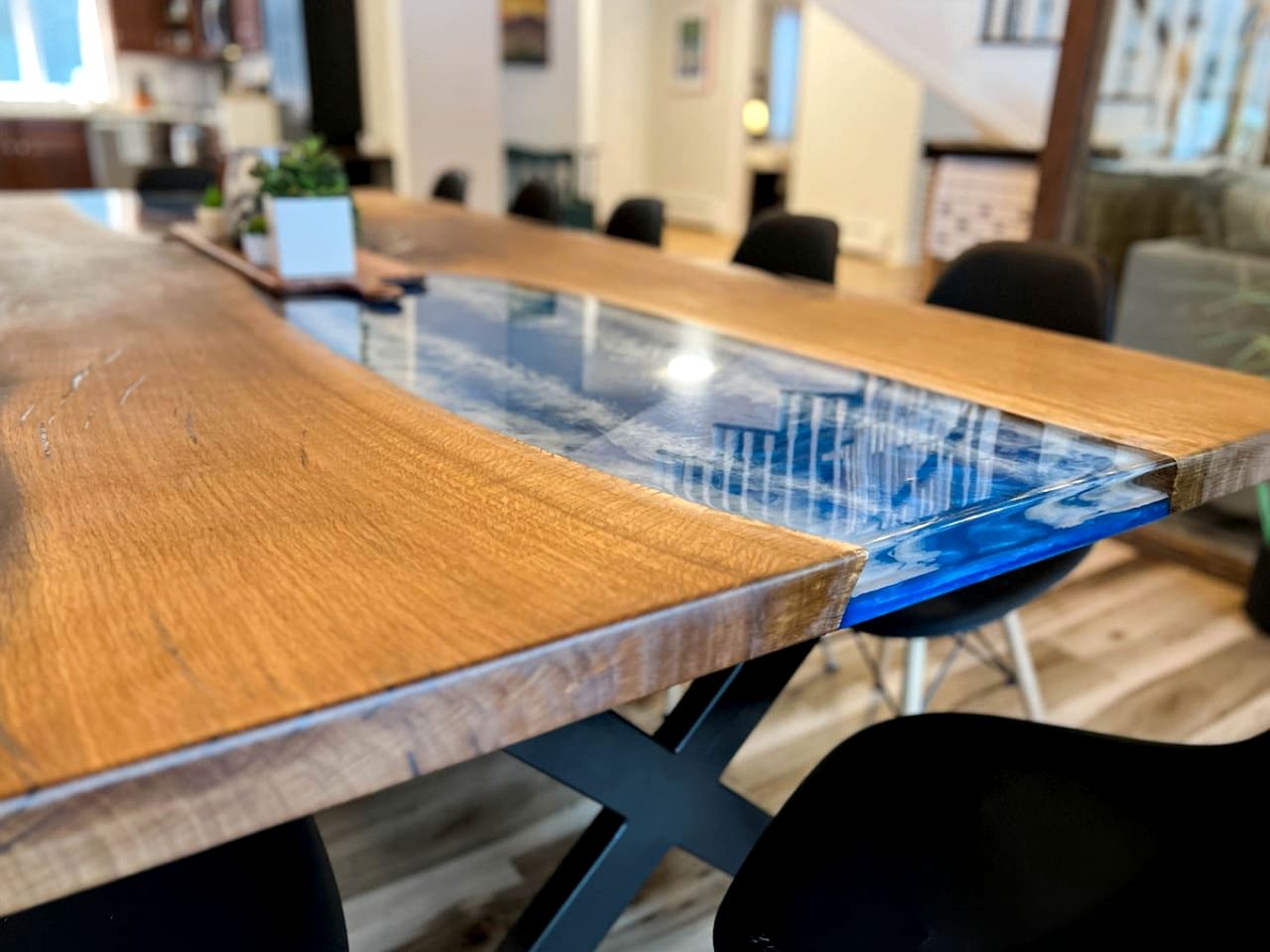 Spacious Riverfront Villa with Swimming Pool and Game Room in Bartlett, New Hampshire