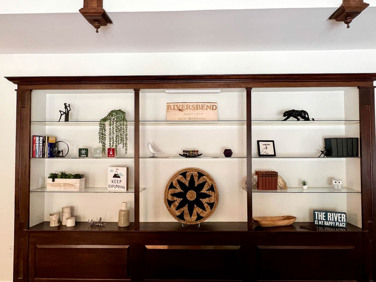 Spacious Riverfront Villa with Swimming Pool and Game Room in Bartlett, New Hampshire