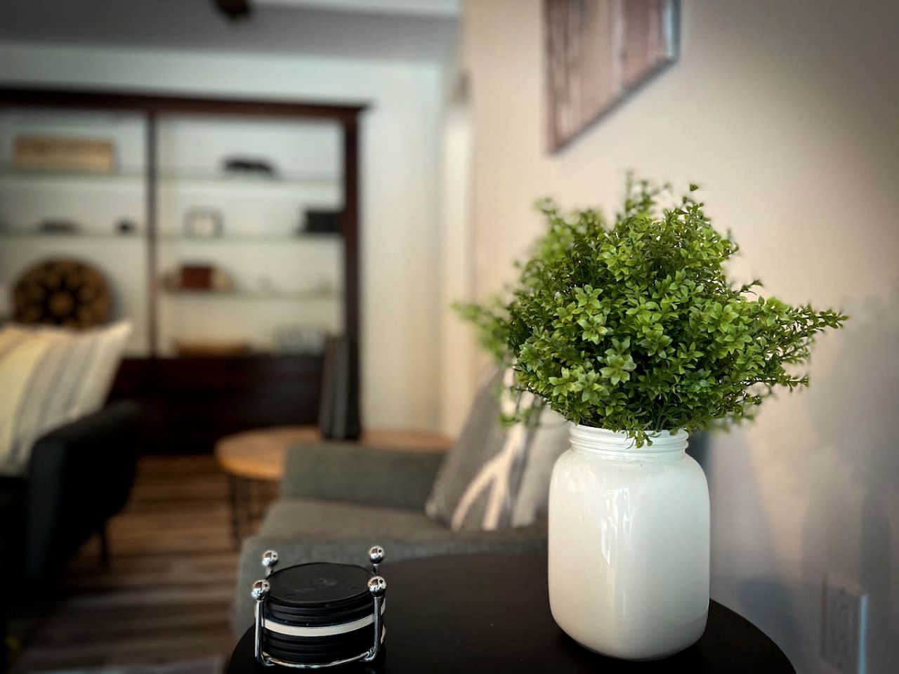 Spacious Riverfront Villa with Swimming Pool and Game Room in Bartlett, New Hampshire