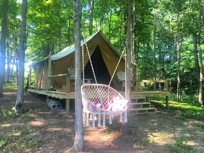 Safari Tents (Rushville, New York, United States)