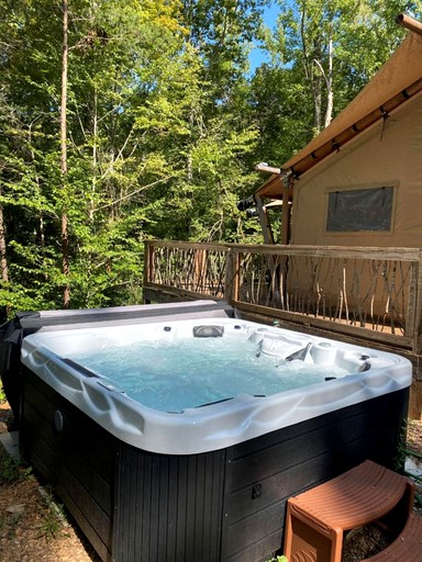 Safari Tents (United States of America, Trenton, Georgia)