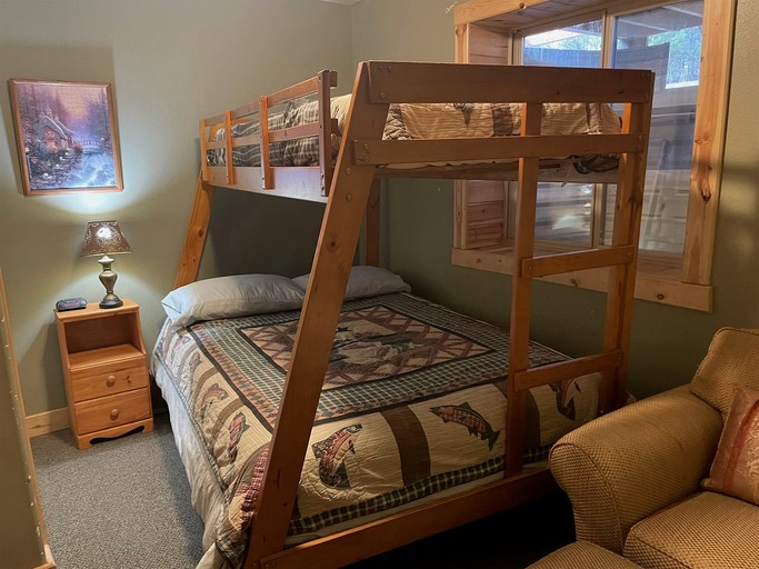 Cabins (United States of America, Island Park, Idaho)