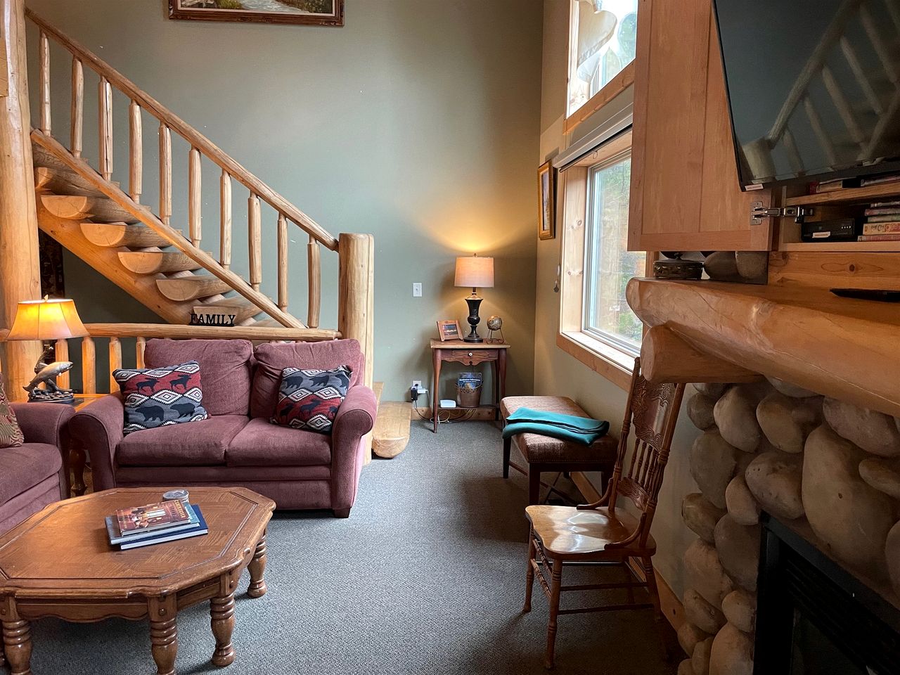 Spacious Secluded Cabin in Island Park, Idaho