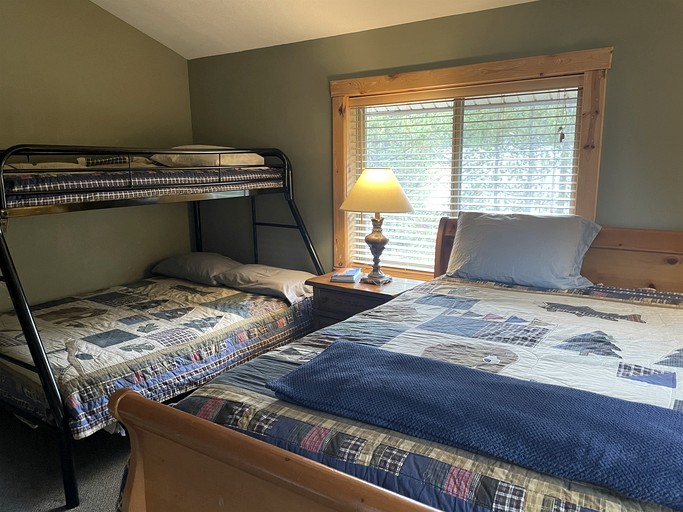 Cabins (United States of America, Island Park, Idaho)