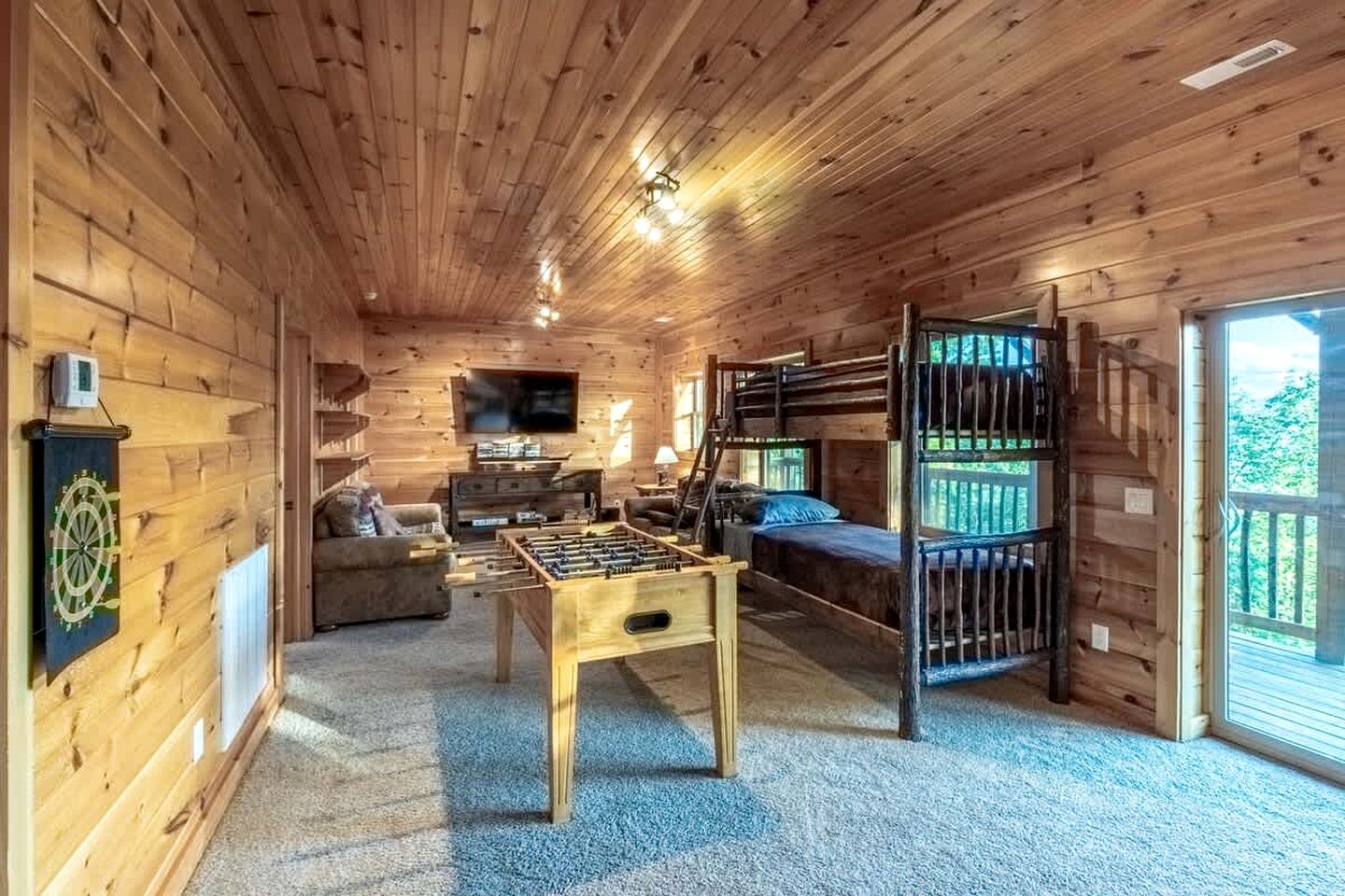 Spacious Smoky Mountain Cabin with Hot Tub & Game Room near Waynesville, NC