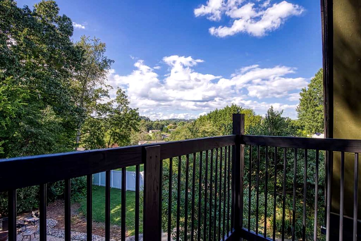 Spacious Smoky Mountain Cabin with RV Parking, Hot Tub & Game Room near Soaky Mountain Water Park in Sevierville, TN