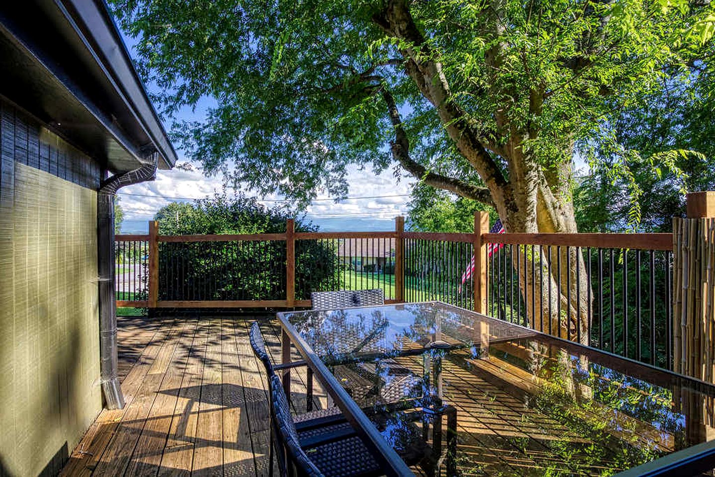 Spacious Smoky Mountain Cabin with RV Parking, Hot Tub & Game Room near Soaky Mountain Water Park in Sevierville, TN