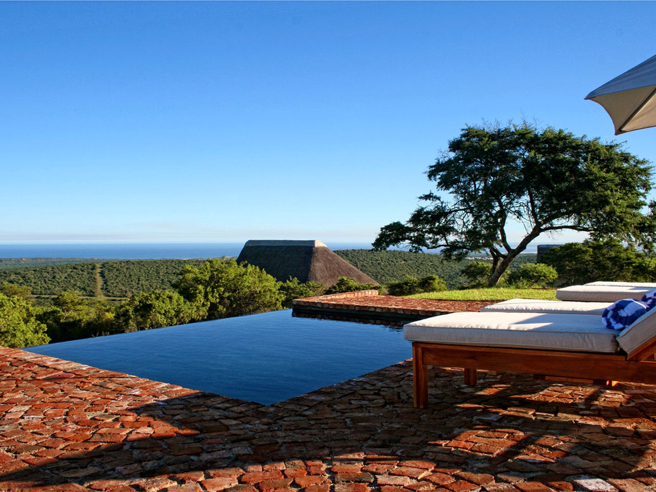 Spacious Suite Perched Above Stunning Hillside, South Africa