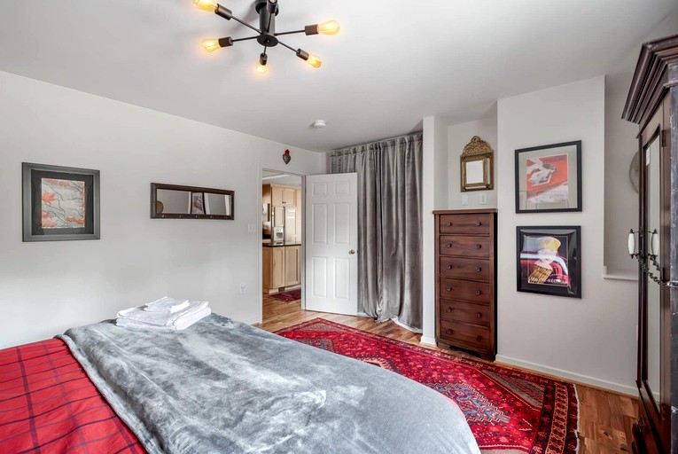 Cabins (United States of America, Great Cacapon, West Virginia)