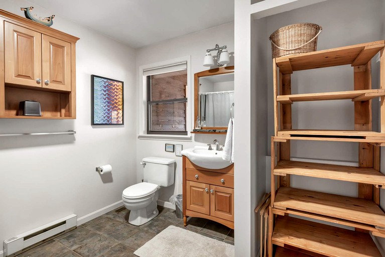 Cabins (United States of America, Great Cacapon, West Virginia)