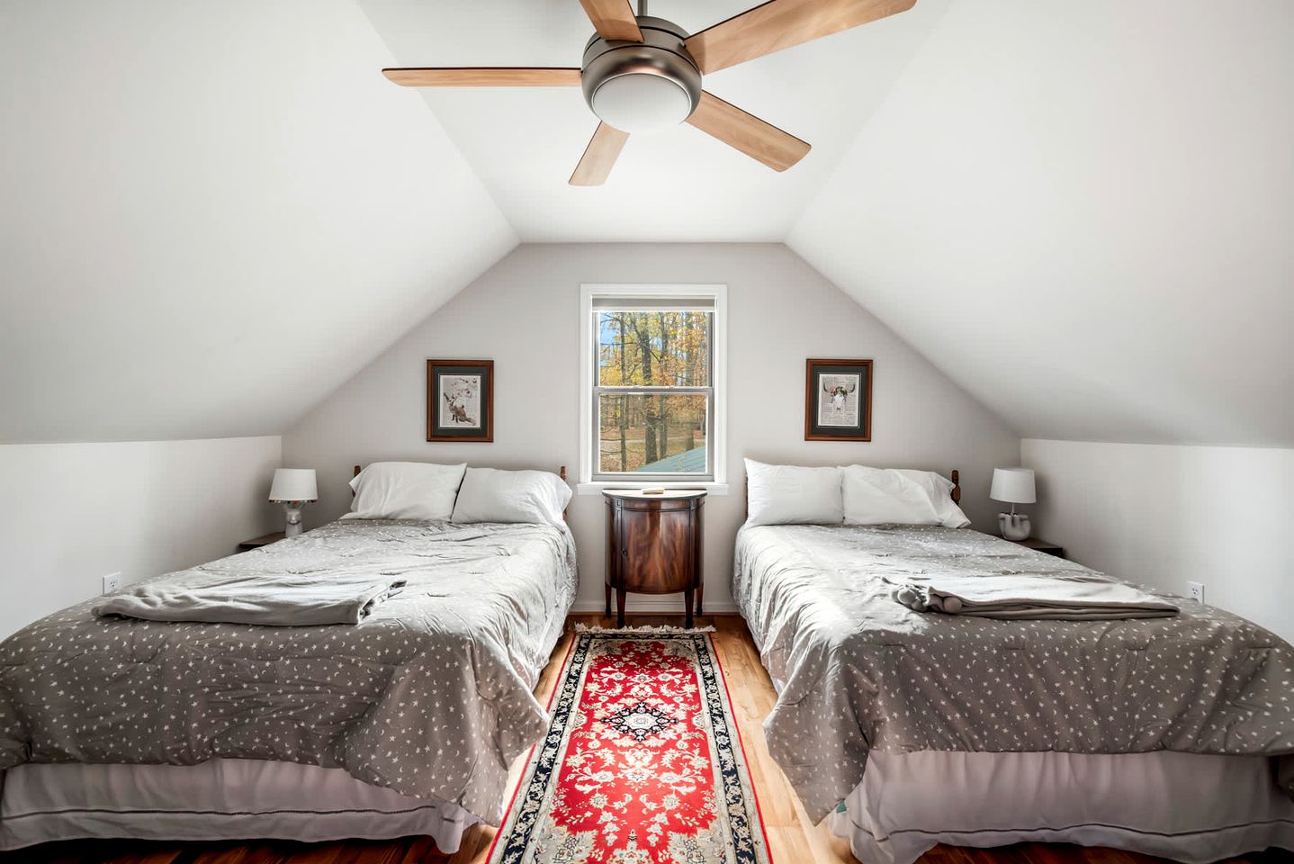 Awesome Wooden Cabin with Fire Pit in Great Cacapon, West Virginia