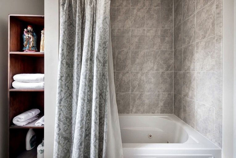 Cabins (United States of America, Great Cacapon, West Virginia)