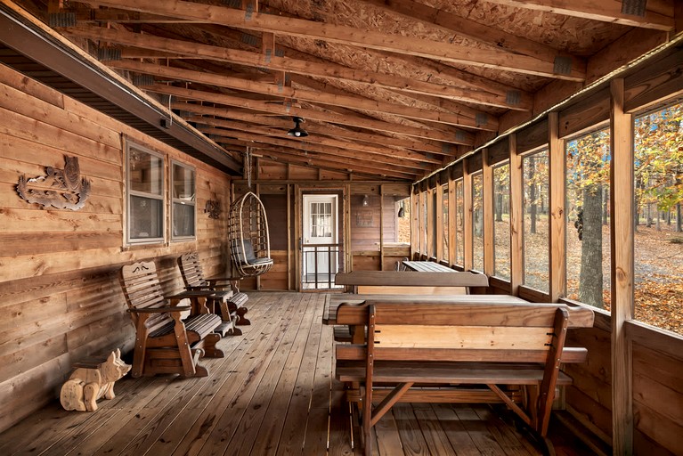 Cabins (United States of America, Great Cacapon, West Virginia)