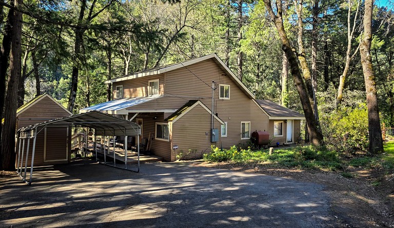 Vacation Rentals (United States of America, Dunsmuir, California)