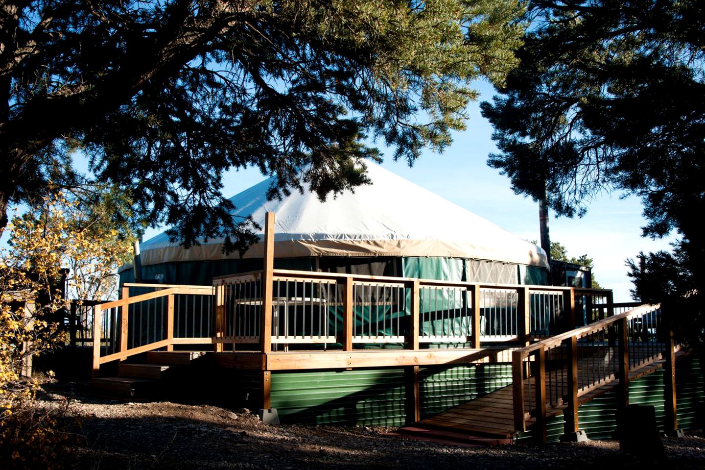 Spacious Yurt for a Unique Vacation near the Grand Mesa National Forest, Colorado